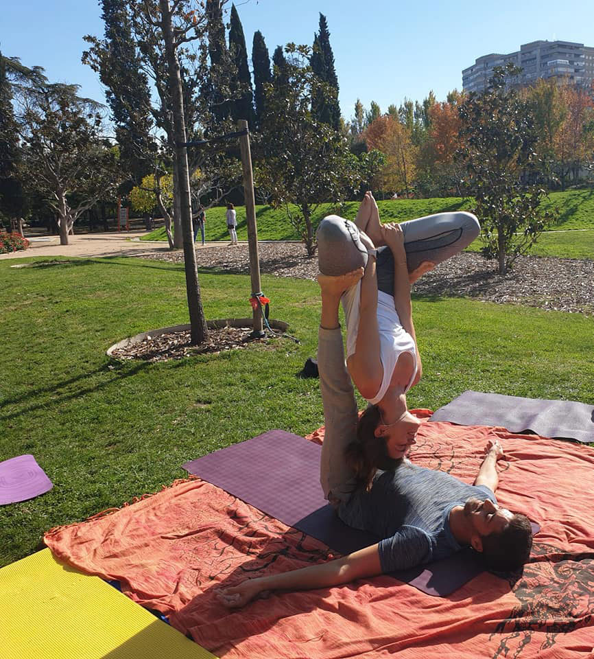 Acroyoga-Imagen2